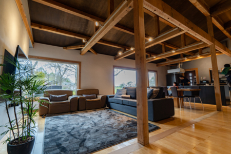 八ヶ岳高原 清里 大人数向け貸別荘 コテージ 一軒宿 バケーションレンタル