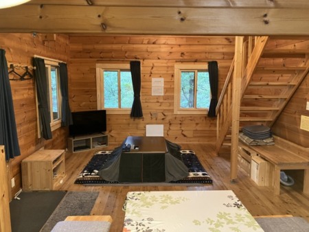 リビング(こたつは冬季)